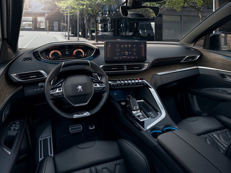 La nouvelle SUV Peugeot 5008 electric 2025